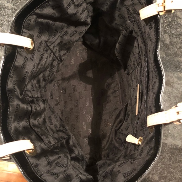 BLACK MICHAEL KORS BAG - Picture 3 of 4